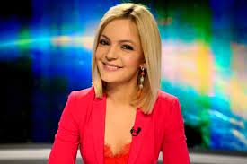 Lavinia petrea, de la stirile protv, a devenit mamica pentru a doua oara. Lavinia Petrea De La Pro Tv Despre Cea Mai NeagrÄƒ PerioadÄƒ Din ViaÈ›a Sa Voiam SÄƒ Cred CÄƒ E Un CoÈ™mar Impact