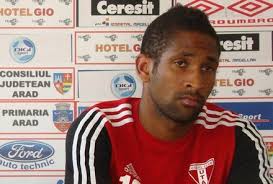 Calvin Ali-Tombaye (ROM) :: Photos :: soccerzz.com