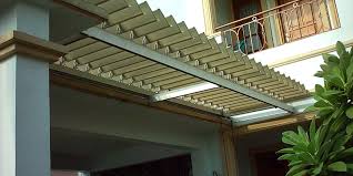 Cari penawaran terbaik untuk rumah atap teras kayu. Atap Teras Atap Aluminium Modern Kanopi Aluminium Atap Buka Tutup Sunlouvre Surabaya