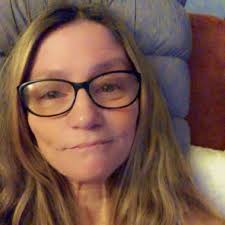 yungblud opening his shop/fan club today…… 🥹🖤 #yungblud #yungbludarmy  #blackheartsclub