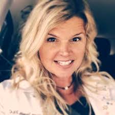 Allison Swanson's Instagram, Twitter & Facebook