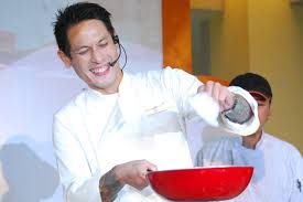 Andra bagindas meminta maaf kepada chef juna setelah video mesranya dengan citra anidya tersebar. 5 Fakta Tersembunyi Chef Juna Juri Masterchef Indonesia Mnc Update