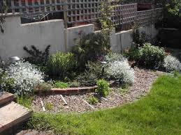 Sloping Path For Side Garedn Sloped Garden Easy Landscaping Garden Design