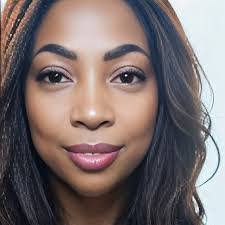 Lashae Jones's Instagram, Twitter & Facebook