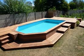 Terrasse En Bois Autour D Une Piscine