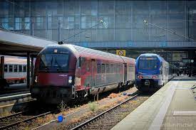 ÖBB railjet 80-90.710, 1116 210-6 & Meridian ET 312 (Stadl… | Flickr