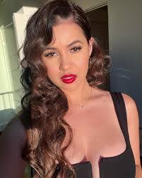 Halie Love's Instagram, Twitter & Facebook