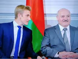 Осознает ли он степень жестокости, с которой александр лукашенко воюет с белорусской молодежью, которая думает не так, как хотел бы александр григорьевич? Bassejn I Blyuda Ot Shef Povara V Kakie Shkoly Hodyat Kolya Lukashenko I Drugie Izvestnye Deti Kompromat Grupp
