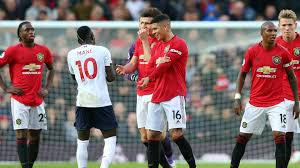 The northwest derby between manchester united and liverpool fc will now officially not be played today, according to an announcement from the premier league. Man Utd Vs Liverpool Var Controversy Jamie Carragher Says It S The Technology At Its Best Goal Com