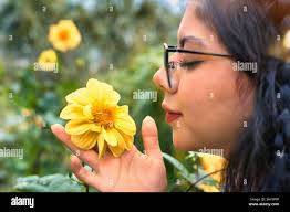 Flower in the midst hi-res stock photography and images