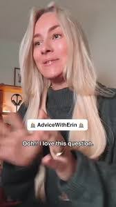 Justine Robb's Instagram, Twitter & Facebook