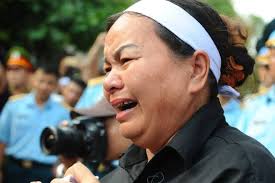 Quê nhà đón phi công Trần Quang Khải