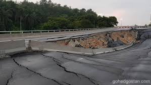 Satu lagi lebuhraya untuk memudahkan penduduk di bahagian barat semenanjung malaysia iaitu dari selangor ke perak telah dibuka untuk beberapa jajaran atau seksyen bermula mei 2019. Lebuhraya Pantai Barat Runtuh Gohed Gostan