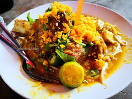 Famous mee rebus & sup tulang of restoran zz sup tulang. Restoran Zz Original Mee Rebus Tulang Gearbox With Lamb Shank In Jb Johor Kaki Travels For Food