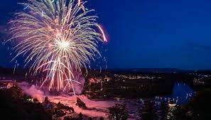 Juli wird das urner seebecken zum leuchtenden spektakel. Rheinfall Feuerwerk 2021 Abgesagt Schaffhauser Nachrichten