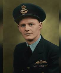 Dambusters: World War II Bomber Command hero Ken Trent dies aged 95