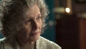 Reginaldo faria es un actor brasileño nacido el 11 de junio de 1937. Personagem De Reginaldo Faria Faz Ultimo Pedido E Emociona No Primeiro Capitulo Vem Por Ai Gshow