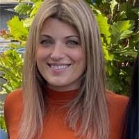 Kelly Concannon's Instagram, Twitter & Facebook