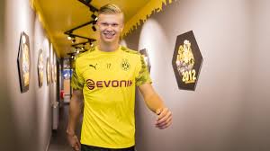 Discover everything you want to know about erling haaland: Erling Haaland S Agent Fees Could Exceed 40m In Barcelona Talks Football Espana