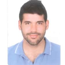 Why would someone want selective polarization control in the  transmission/reflection spectrum?