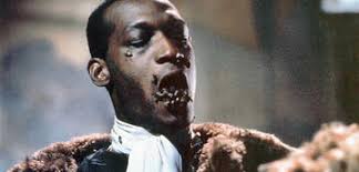 Horror-Legende wurde beim Dreh über 20 Mal von Bienen in den Mund gestochen 