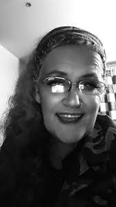 Tracey Bowden's Instagram, Twitter & Facebook