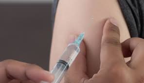 Abrió la inscripción para mayores de 35 años. Coronavirus En Ecuador Inicia Inscripcion Para Vacunacion De Adultos Mayores
