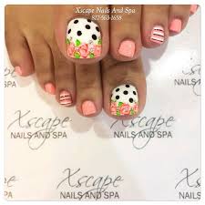 Decoración de uñas para pies fácil a dos tonos | francés con corazón. Pin De Haley En Manos Y Pies Arte De Unas De Pies Unas De Los Pies Pintadas Unas Pies Decoracion