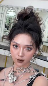 Hướng dẫn búi tóc xé bay ❤️ Cách làm một kiểu tóc búi bay bổng siêu mềm mại  hút mắt nè ❤️ #tocbuixinh #tocxinh #tocbuicao #tocxuhuong #tocbuikhichat  #huongdanlamtoc #toctrungquoc @Huyền Thu Phạm ...