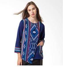 Saya pribadi menyukai gamis dengan kain yang tidak mudah kusut dan nyaman. 10 Model Baju Tenun Ikat Untuk Pria Dan Wanita Tahun 2021