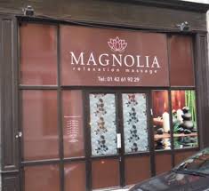 C'est d'ailleurs ce type de massage qui fait fureur dans les salons chinois de paris. Institut Le Magnoliade Massage Et De Relaxation A Paris 2eme Arrondissement 75002 Telephone Horaires Et Avis