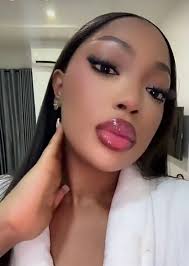 Soft glam for soft girl