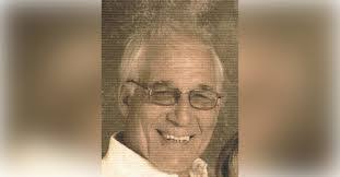 Rob Albert's Instagram, Twitter & Facebook