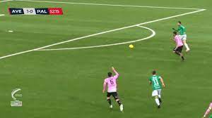 È l'avellino a provarci con dossena, senza però inquadrare la porta. Avellino Palermo 1 0 Le Azioni Salienti Youtube