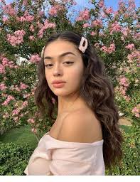 That's right, claw clips are back in and we couldn't be happier about it! Hair Clips Hair Tone Miladies Net ðððððð¾ð¶ Cl Tedric Murph Clips Hair Milad Aesthetic Hair Fancy Hairstyles High Ponytail Hairstyles