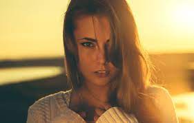 Wallpaper Girl Sunset Portrait Lips Photographer Face Charming Mar Lukasz Derengowski Images For Desktop Section Devushki Download