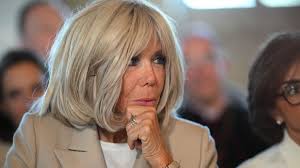 "Zoé Sagan", "Amandine Roy"... Qui sont les personnes jugées pour  cyberharcèlement contre Brigitte Macron ?