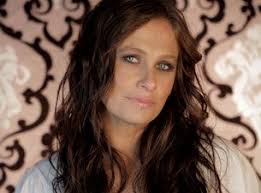 Kasey Chambers!!