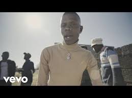 Aubrey Qwana Uhamba Nobani Ft Sho Madjozi Youtube Aubrey Music Videos Sho
