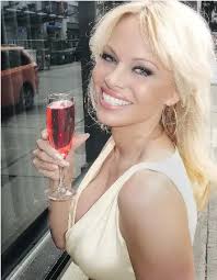 ANDERSON LENDS NAME TO NEW ROSE