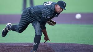 His birth name is the 19 years aged, rocker has a good body physique with a height of 6ft 4inches(195cm) and a. Mlb Draft 2021 Ny Mets Select Kumar Rocker With No 10 Pick