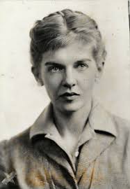 Elizabeth Smart (Canadian author)