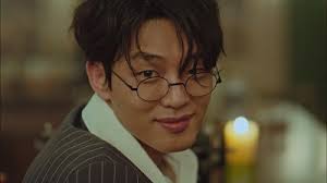 He has been reincarnated and is a bestselling but se joo is depressed and has writer's block that keeps him from completing his next bestseller. Chicago Typewriter Korean Drama Review Kdrama Kisses