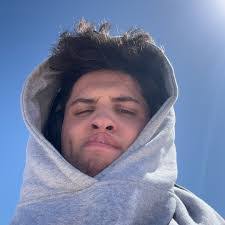 Joey White's Instagram, Twitter & Facebook