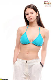 Kaylee Haze in Sweet Wet Pussy Lips - Captivating Erotic Femme