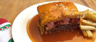 Yo la probé en lisboa en bocadillo con un poco de mostaza y estaba de muerte!!! Francesinha Portuguesa Recetas El Comidista El Pais