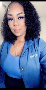 Meet Mari Johnson: Freelance Makeup Artist and Clinical Research  Coordinator