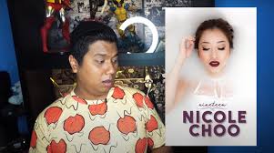 3 counts of communicating with a minor under 18 to obtain sexual services. Fellow Youtuber Hirzi Now Apologises For Video He Did With Dee Kosh In 2018 To Roast Another Influencer Goody Feed