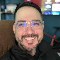 Edgar Moya's Instagram, Twitter & Facebook