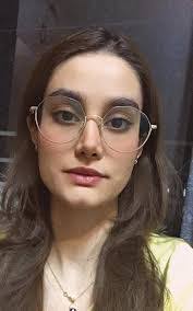 Monique Vera's Instagram, Twitter & Facebook